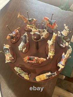 FRANKLIN MINT TREASURY OF CAROUSEL ART 1988 SET OF 12 ANIMALS With WOODEN DISPLAY