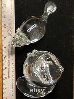 Steuben Art Glass Beaver Pair Momma And Baby Garnet Eyes Figure Figurine Set 2